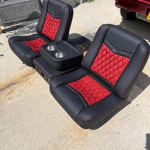 C10 bucket seat