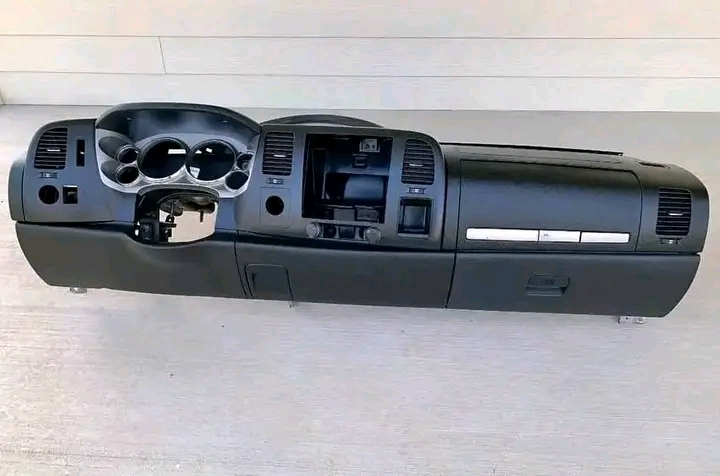 Complete Dashboard (Dash Panel) – Chevy Silverado / GMC Sierra (2007-2013/2014)