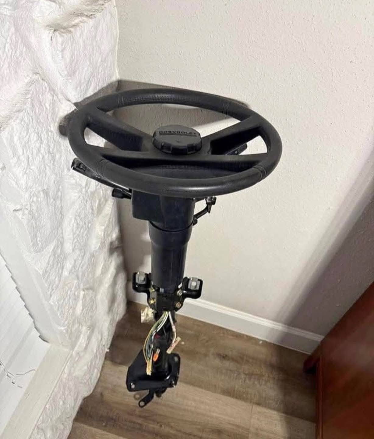 OEM Steering Column Assembly w/ Key - 1988-1994 Chevy/GMC OBS Trucks (Non-Airbag Models)